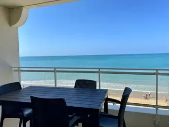 Apartamento en Longeville sur Mer,Appartement avec balcon-terrasse, parking privatif et accès plage à Longeville-sur-Mer FR-1-336-28 N°895818