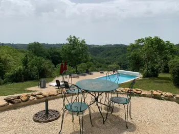 Agriturismo a Saint Crépin et Carlucet,Charmante maison périgourdine avec piscine chauffée, idéalement située près de Sarlat. FR-1-616-264 N°849891