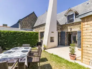 Cottage in Pontorson,Maison cosy avec spa privé, jardin clos et vélos à Ardevon, proche Mont-Saint-Michel FR-1-362-986 N°852813