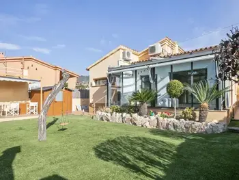 Villa in Cabrils,Preciosa casa en el Maresme con jardín / 1084 950135 N°852918