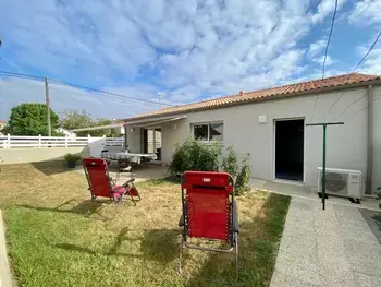 Gîte in Chauve,Charmante maison 3 chambres près des plages avec jardin, terrasse, jeux, garage et tout compris FR-1-306-1221 N°853016