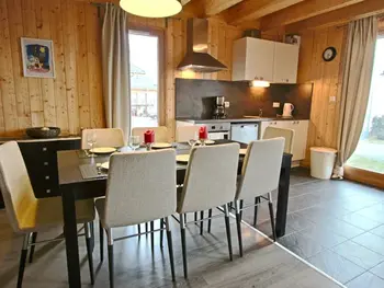 Chalet en Chamrousse,Chalet à Chamrousse pour 8 pers. avec TV et cuisine équipée FR-1-549-110 N°854218