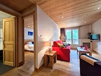 Appartamento a Val d'Isère,Charmant Appartement Rénové · Séjour avec WiFi · Accès Direct aux Pistes · Val-d'Isère FR-1-518-124 N°948280