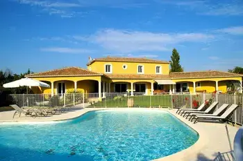 Villa in L'isle Sur La Sorgue,Villa - L'ISLE-SUR-LA-SORGUE FR-84800-69 N°518291