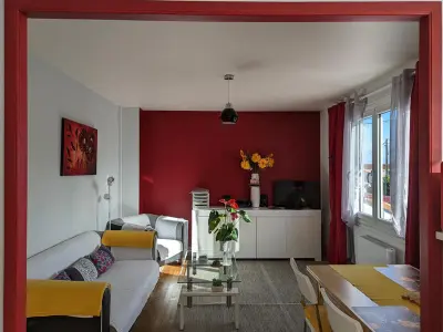 Appartement à Barbezieux Saint Hilaire,Appartement cosy avec terrasse et jardin privatif, à 5 min du centre-ville de Barbezieux. FR-1-653-196 N°899979