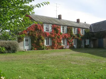 Casa rural en Boisseaux,Maison d'époque avec sauna, jacuzzi et salle de jeux à 1h de Paris - Idéale familles/amateurs de stages FR-1-590-4 N°856257