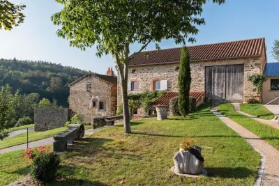 Maison à Saint Beauzire,Maison pour 3 personnes à la campagne FR-43100-03 N°95307