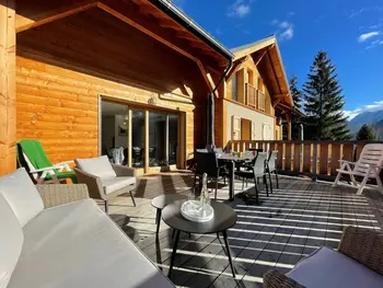 Chalet a Puy Saint Pierre,Chalet Dupleix 4 pièces, 6-8 pers. à Puy St Pierre - Lumineux, équipé, calme avec terrasse et garage privé FR-1-330C-136 N°856925