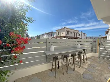 Haus in Saintes Maries de la Mer,Maison au cœur du village, 110m², 9 pers, 4 ch, plage & commerces, clim, home cinéma FR-1-475-95 N°857039