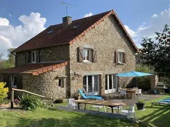 Gîte in Jullouville,Maison de charme avec spa, près de la plage et du Mont Saint-Michel, idéale pour famille FR-1-362-927 N°857880