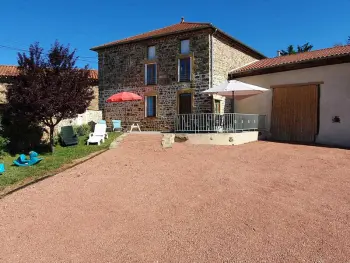 Cottage in Vézelin sur Loire,Grande maison de campagne avec cheminée, jardin et Wifi FR-1-496-273 N°858061