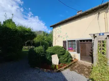 Gite in Nonville,Gîte Authentique pour 6 Pers. avec Cheminée à Proximité de Vittel et Activités Nature FR-1-589-427 N°858632