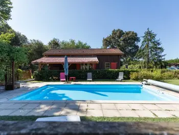 Cottage in Bélis,Chalet Nature avec Piscine, Climatisation et Confort Moderne au Cœur des Landes FR-1-360-723 N°859000