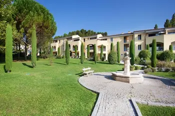 Appartement à Gréoux les Bains,	 Résidence La Licorne de Haute-Provence 4 FR-04800-21 N°903287