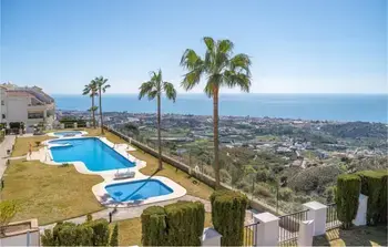 Apartment in Rincón de la Victoria,Rincón de la Victorial, Málaga EAG280 N°905076