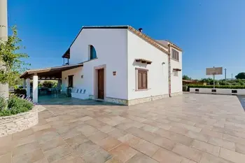 Casa a Castellamare del Golfo,Tenute Aversa Otto IT-91014-921 N°862603