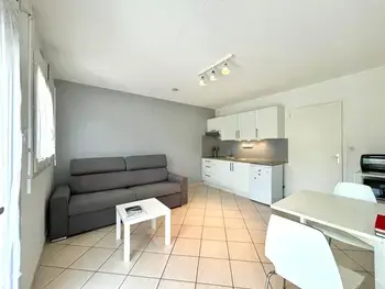 Wohnung in Annecy,Studio rénové à Annecy avec terrasse, proche commerces et parking privé FR-1-432-42 N°906334