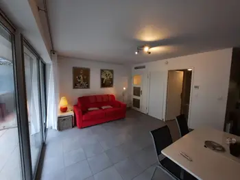 Appartement à Bayonne,Studio moderne avec balcon, parking et Wi-Fi à Bayonne FR-1-239-906 N°907685