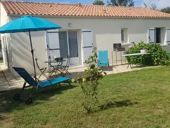 Cottage in Saint Hilaire de Chaléons,Maison Calme avec Jardin Clos, Près de Pornic et Nantes, Wifi et Équipements Bébé Inclus FR-1-306-1239 N°864946