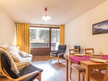 Wohnung in La Salle les Alpes,Charmant studio ski-in/ski-out 4 pers. avec piscine, jardin et parking à La Salle les Alpes FR-1-330F-62 N°908241