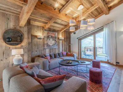 Chalet a Courchevel,Chalet familial avec SPA et sauna à Courchevel, proche de la télécabine et des commodités. FR-1-568-36 N°866556