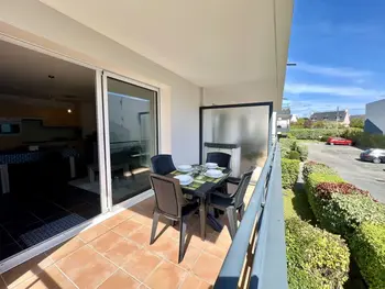 Apartamento en Étel,Appartement lumineux 2P de 43 m² avec terrasse, parking et à 750 m des plages d'Étel FR-1-479-148 N°909919