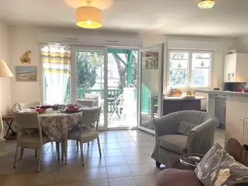 Apartamento en Hossegor,Appartement Confortable à Soorts-Hossegor avec Terrasse, Parking et Wifi Inclus FR-1-239-944 N°940990