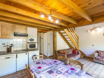 Chalet à Cauterets,Chalet 3 chambres 6 pers, navette, parking, animaux admis FR-1-401-263 N°943380