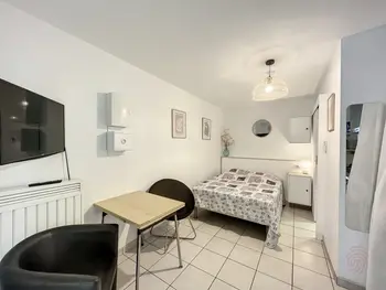 Wohnung in Lamalou les Bains,Studio cosy avec terrasse, proche thermes et centre-ville - Lamalou-les-Bains FR-1-451-189 N°943383