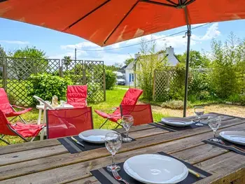 Villa in Landaul,Maison cosy avec jardin, 4 pièces, Wifi, proche Vannes et Lorient, animaux acceptés FR-1-479-152 N°945758