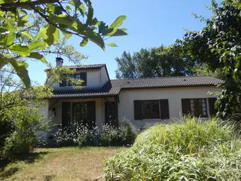 Casa rural en Saint Maurice sur Adour,Maison de campagne avec jardin fleuri, 3 chambres, terrasse, poêle à bois et Wifi à Saint-Maurice-sur-Adour FR-1-360-561 N°952382