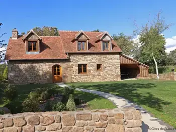 Gîte in Ceaucé,Gîte confortable avec jardin privatif, 4 chambres, étang, animaux, à Céaucé FR-1-497-6 N°952873