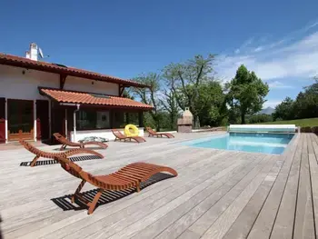 Casa rural en Ascarat,Maison Indépendante avec Piscine Privative et Cheminée à St Jean-Pied-de-Port FR-1-384-865 N°954626