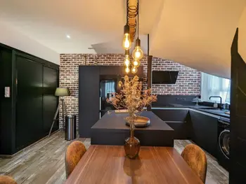 Appartamento a Châteauroux,Studio Confort Centre-Ville: Cuisine Équipée, Clim, WiFi, Netflix, Proche Gare et Bus Gratuits FR-1-591-542 N°956918