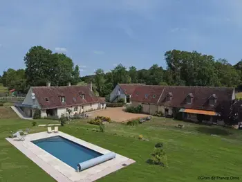 Orne, Gite in Appenai sous Bellême, Magnifique moulin avec piscine et golf dans le Parc Naturel du Perche FR-1-497-186 N°959784