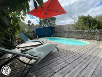 Cottage in Mareuil sur Lay Dissais,Maison rénovée avec jardin, piscine chauffée et wifi à Mareuil-sur-Lay FR-1-426-537 N°964664