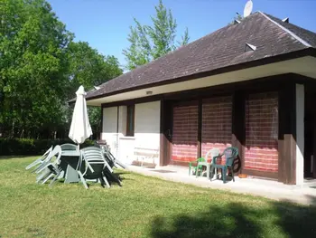 Casa rural en Le Mériot,Maison de plain-pied avec jardin privé, proche de Provins, idéale pour pêche et randonnées FR-1-543-127 N°966656