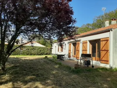 House in La Bernerie en Retz,Maison Vacances 7 Pers, 800m Mer, Jardin, Wifi, Proche Commerces et Activités FR-1-612-126 N°966668