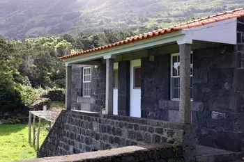 Azoren, Haus in Santo Amaro  (São Roque do Pico), Small semi-detached holiday home in Santo Amaro PT-9940-05 N°966792