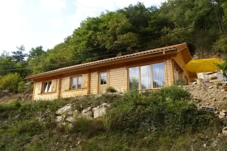 Maison à Le Cheylard,Chalet - Cheylard FR-07160-10 N°967997