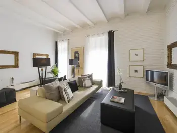 Appartement in Valence,Spectaculaire Loft Contemporain à Ruzafa, València - Proche Gran Vía et Métro ES-286-24 N°968480