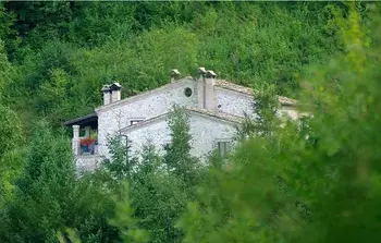 Haus in Castelli di Teramo,La Casa nel bosco IZK267 N°971020