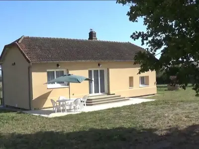 Gite à Coutansouze,Maison rénovée avec jardin, terrasse et Wi-Fi à Coutansouze FR-1-489-478 N°977445