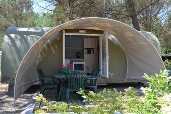 Tenda a Tuoro sul Trasimeno,Camping Punta Navaccia 5 - Coco Tent IT-06069-58 N°977490