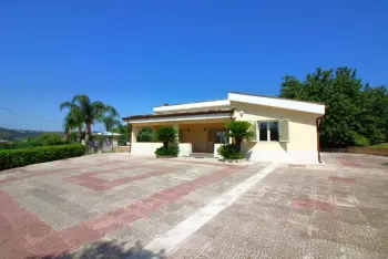 Casa a Floridia,Villa Oliva IT-96010-57 N°977681