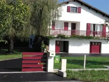 Gite in Saint Martin de Seignanx,Maison spacieuse avec grand jardin, cheminée et WiFi aux portes du Pays Basque FR-1-360-104 N°977775