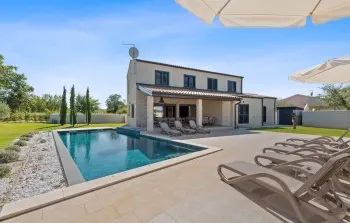 Casa en Umag,Villa Stellar CLS425 N°979118