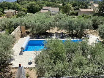 Casa a Saint Saturnin lès Apt,Gite dans Belle et spacieuse villa rénovée avec Piscine privée et magnifique vue sur le Lubéron - Wifi – Climatisation FR-1-708-62 N°979611