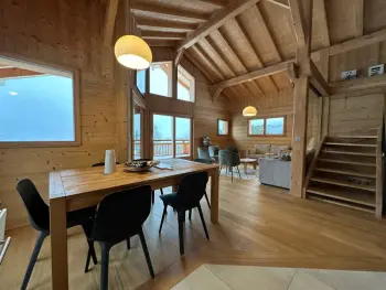 Chalet in Les Carroz d'Arâches,Chalet cosy 5 chambres, 10 pers, parking, Wi-Fi FR-1-572-291 N°980463