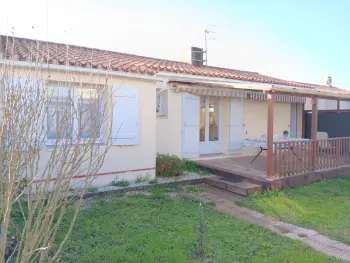 Casa a Grues,Charmante Maison T3 avec Jardin, Proche Plage et Commerces, Animaux Admis sur Demande FR-1-476-206 N°981109